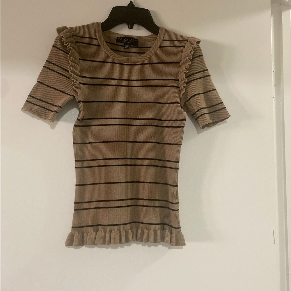 Laundry blouse. Good condition.